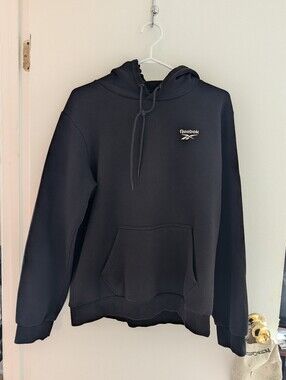 Reebok Essential Logo Hoodie